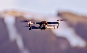 Read more about the article Best Drones for Capturing Extreme Sports in 2025